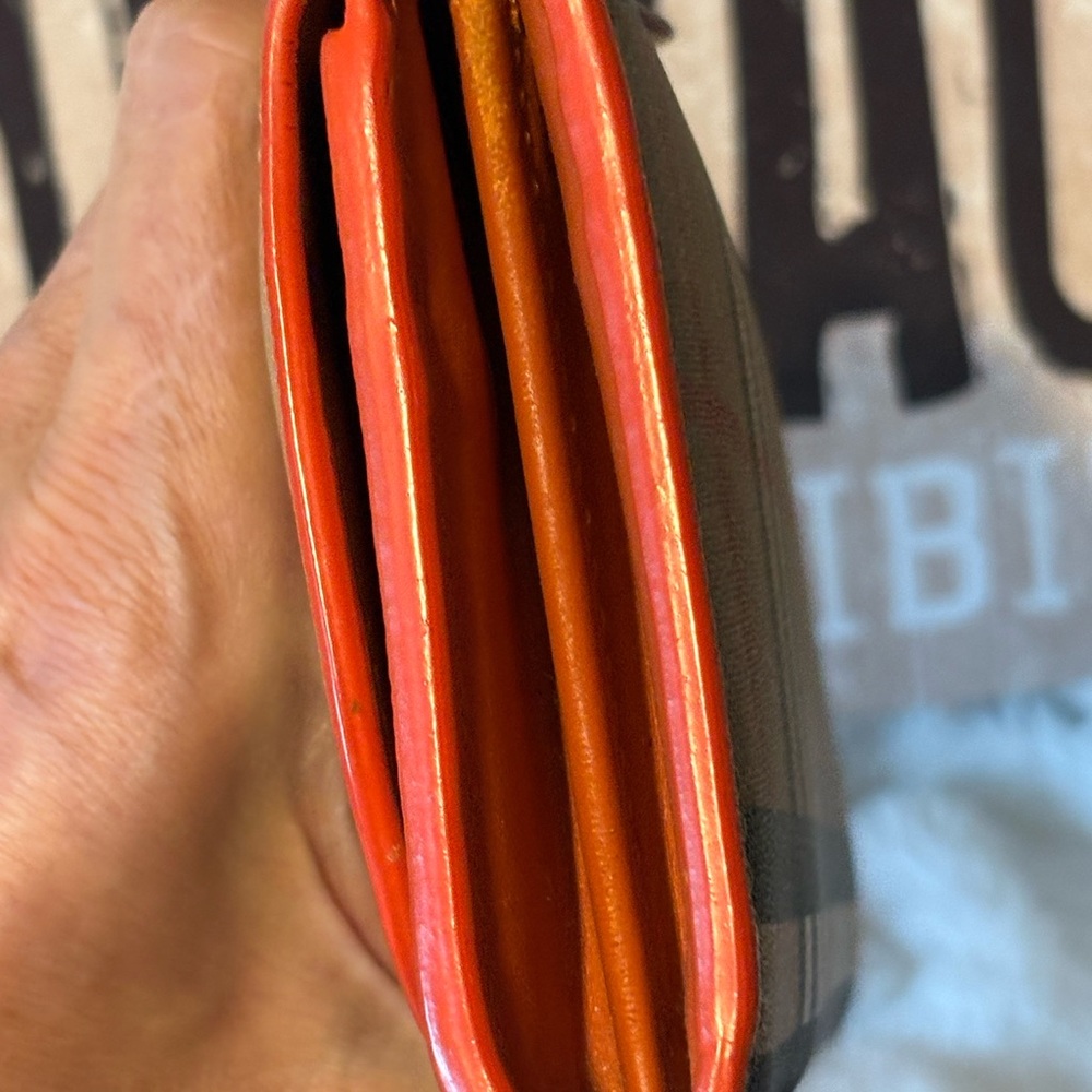 Burberry Tan Plaid Wallet - Picture 7 of 14